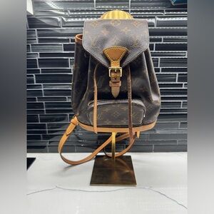 Vintage Louis Vuitton Monogram Canvas Montsouris PM Backpack